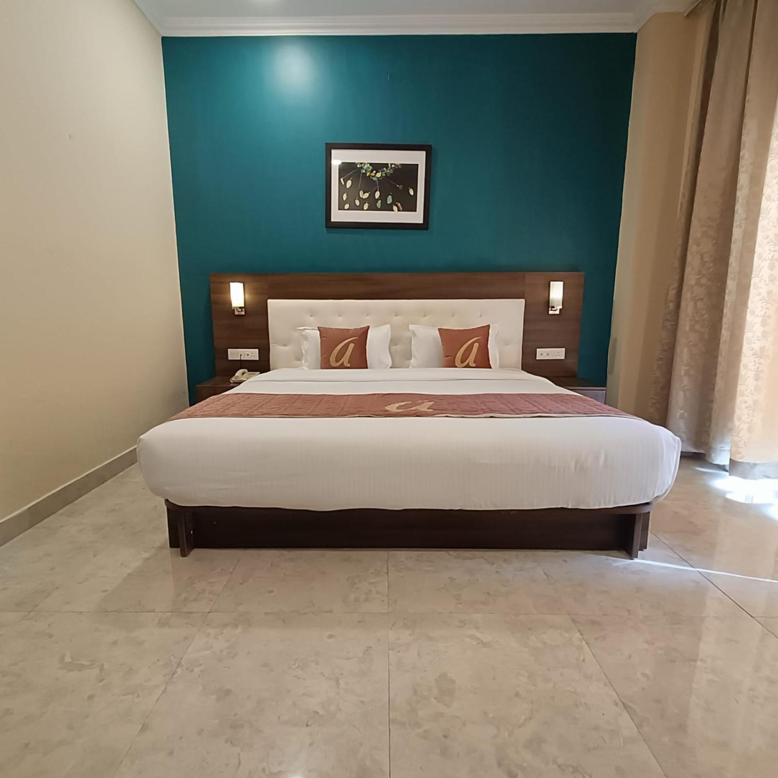 Astra Hotels & Suites Whitefield Near To Nallurahalli Metro Station And Ktpo Bangalore Dış mekan fotoğraf