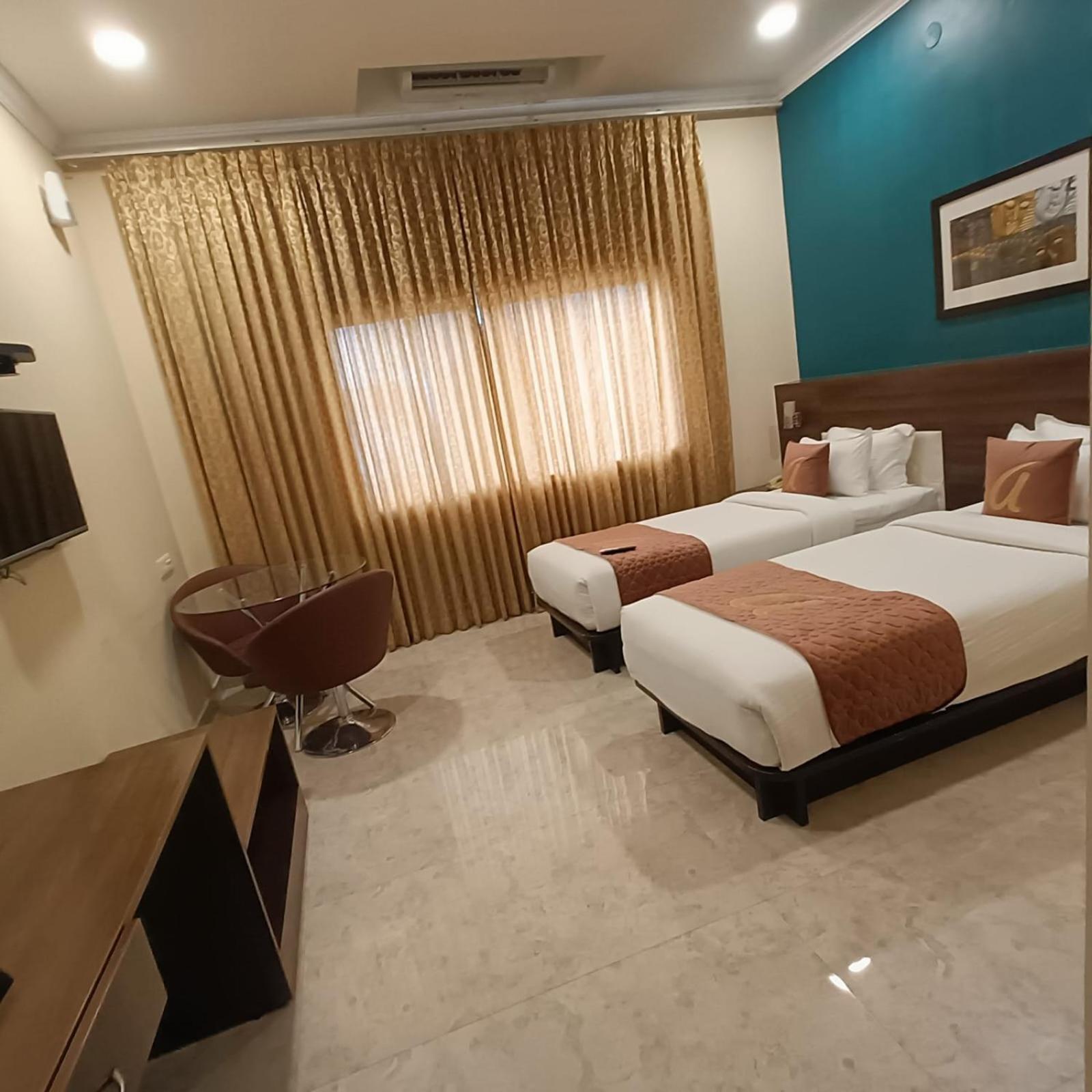 Astra Hotels & Suites Whitefield Near To Nallurahalli Metro Station And Ktpo Bangalore Dış mekan fotoğraf